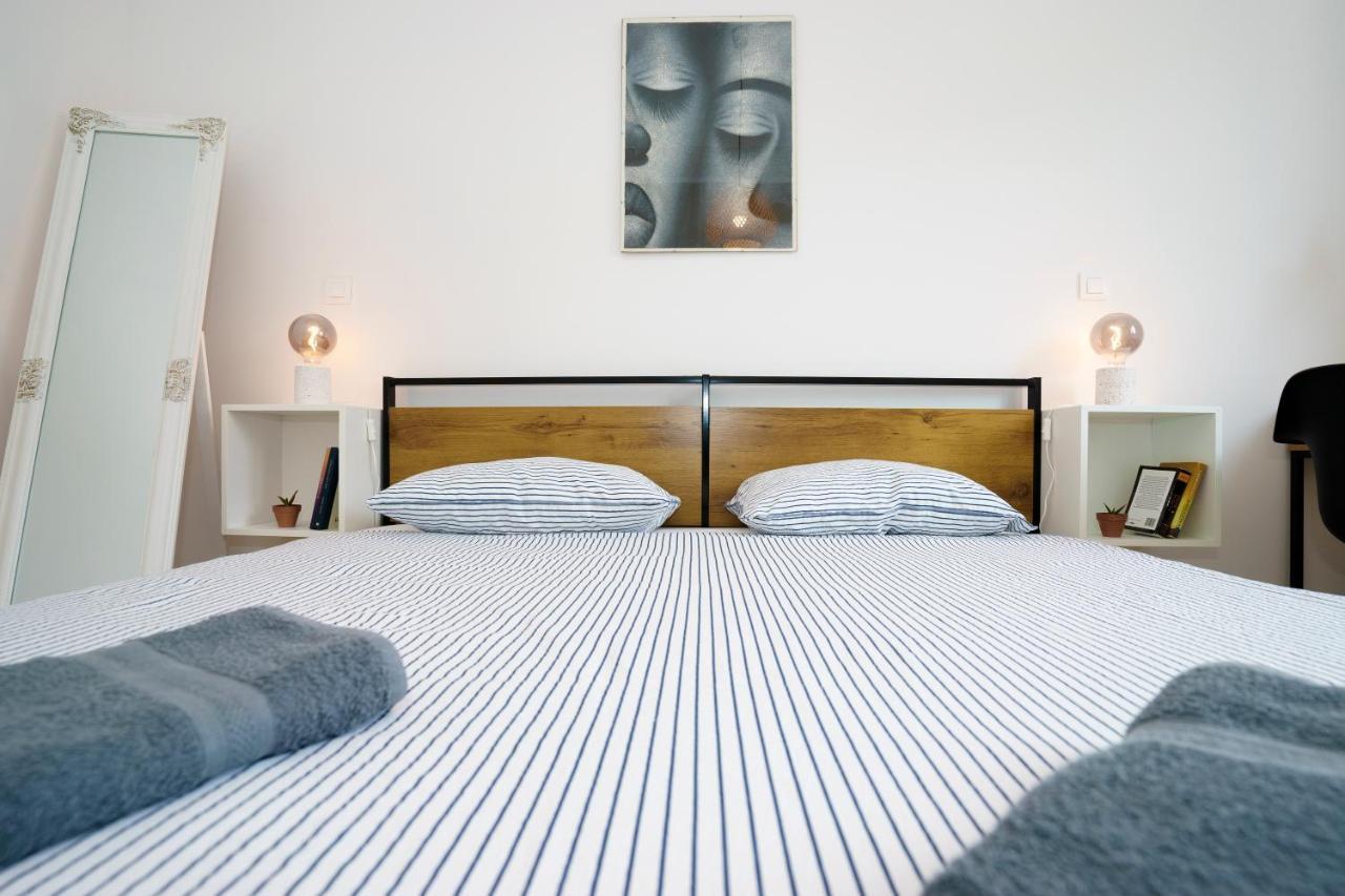 4-Star Apartments Bianco Каштела Экстерьер фото