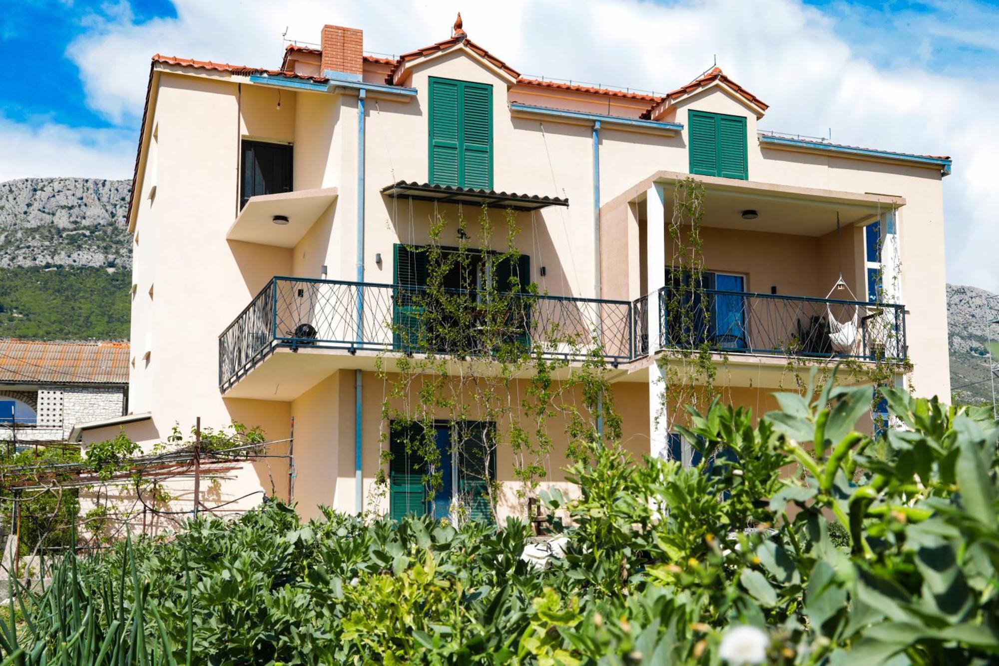 4-Star Apartments Bianco Каштела Экстерьер фото